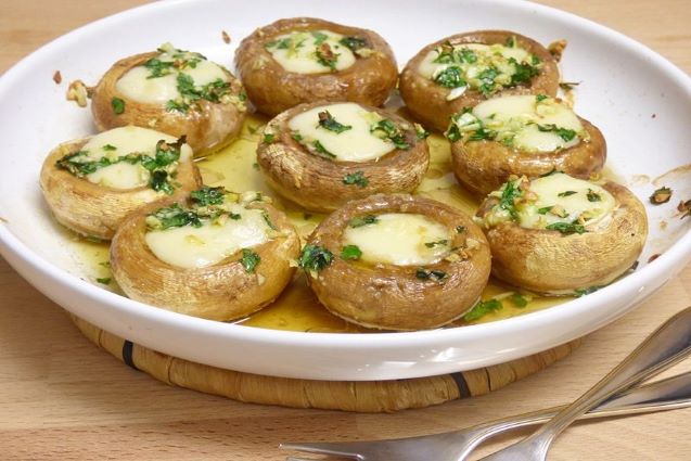 Champiñones con queso